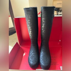 Hunter Refine Insulated Tall size 7 (cheetah)